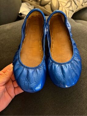 Tieks by Gavrieli ballet flats vibrant Sapphire Blue color,shiny leather finish